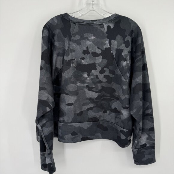 Nike Dri-Fit womens size XL Camo Print Long Sleeve Sweatshirt crop shirt gray - Picture 8 of 11